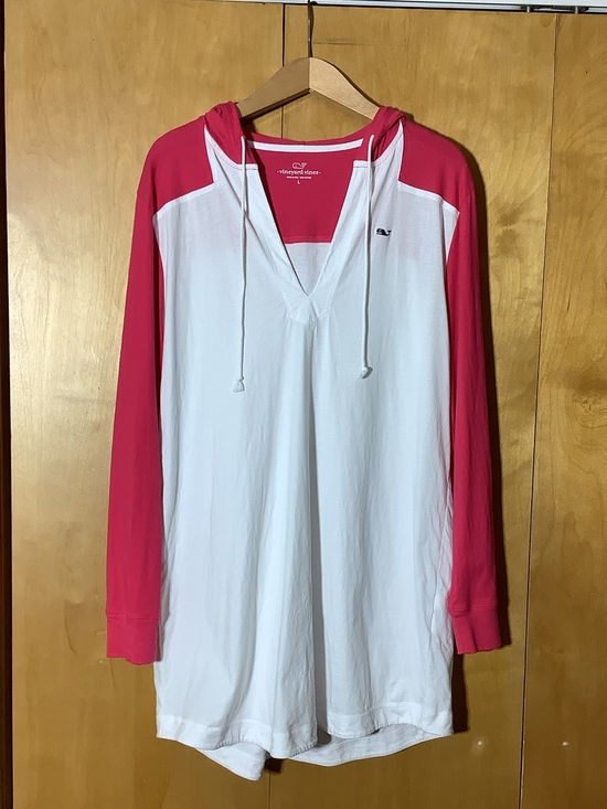 Vineyard Vines Other - Vineyard Vines magenta and white cotton coverup, size large